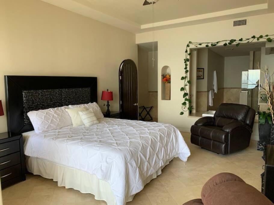 Access - Beach Penthouse Papas And Beer 2 Miles Wifi 로사리토 외부 사진