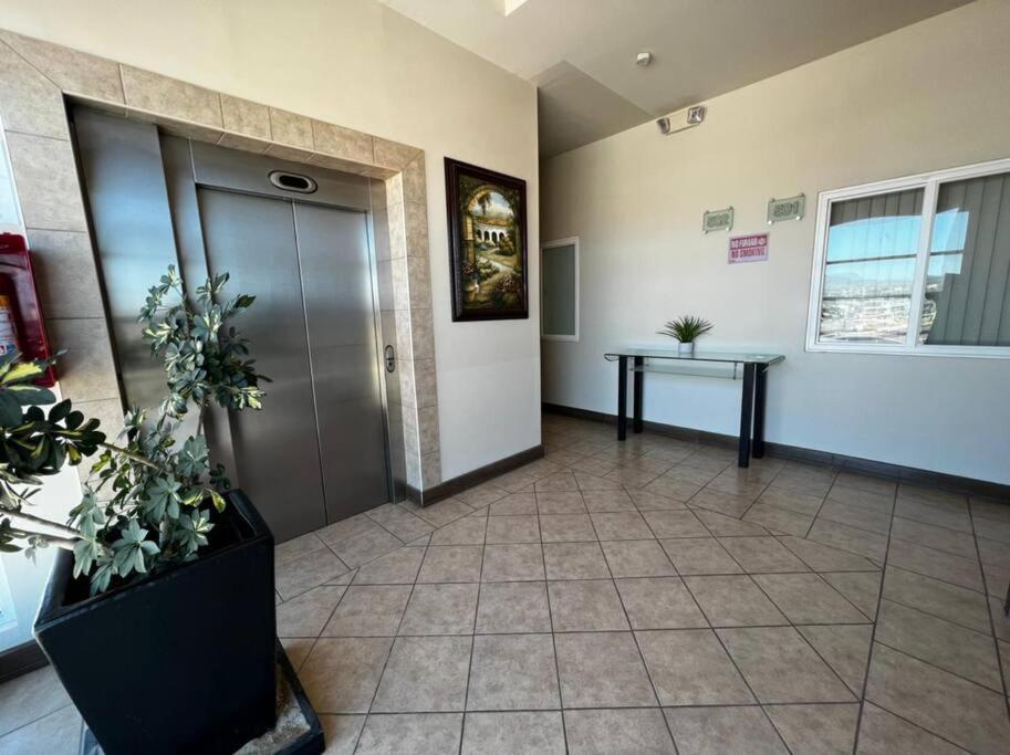 Access - Beach Penthouse Papas And Beer 2 Miles Wifi 로사리토 외부 사진