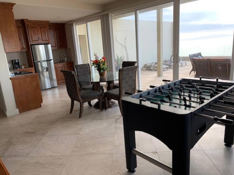 Access - Beach Penthouse Papas And Beer 2 Miles Wifi 로사리토 외부 사진